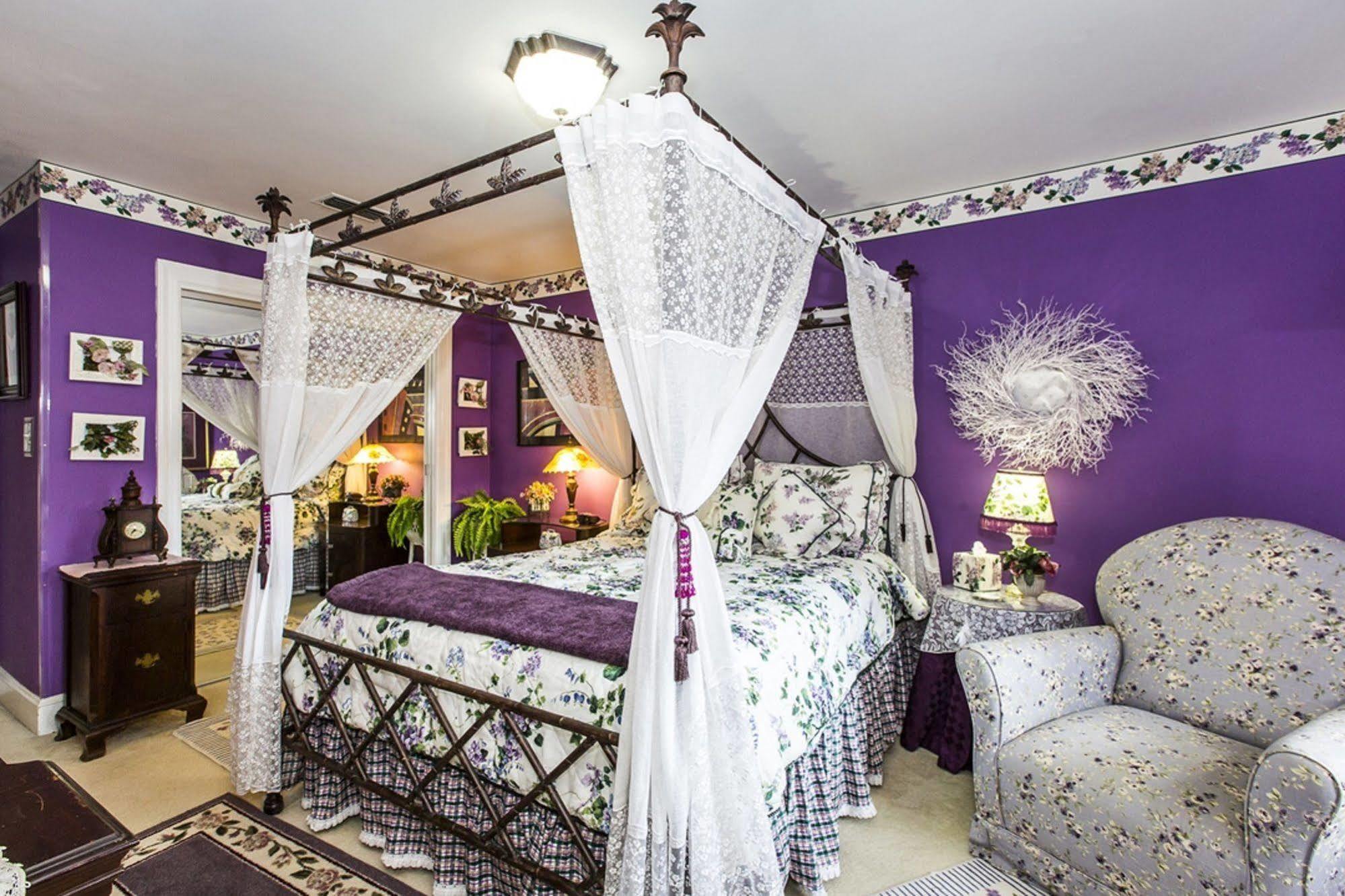 Matthews Manor Bed & Breakfast Экстерьер фото